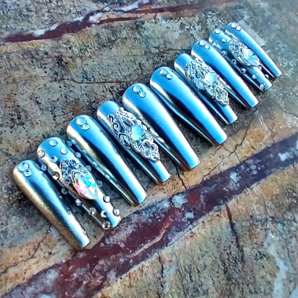 Press On Nails